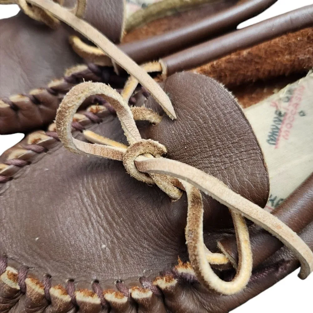 Minnetonka Kids Moccasins Size 9 Toddler Brown Leather Flat Shoes